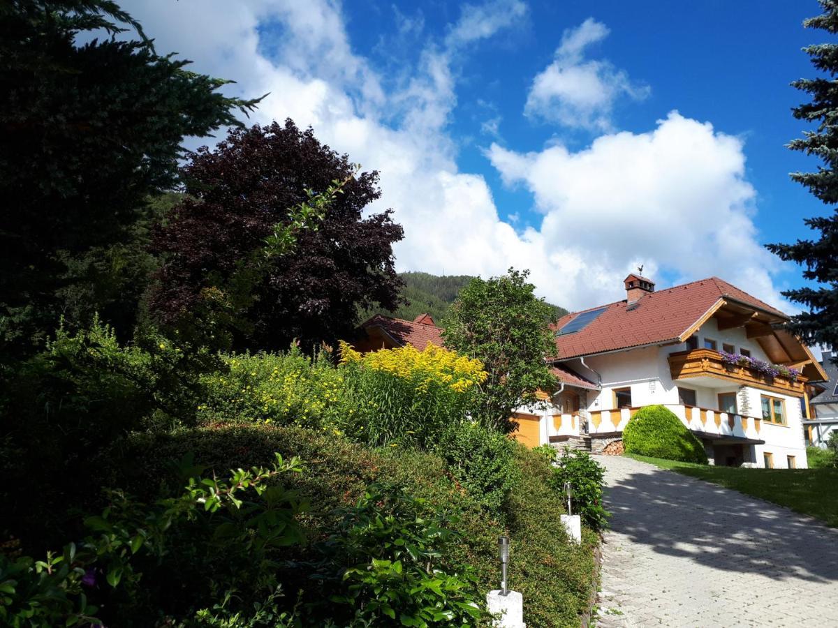 Apartment Haus Dengg Mauterndorf  Exteriör bild